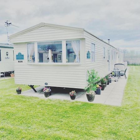 Static Caravan Marine Holiday Park Rhyl Dış mekan fotoğraf